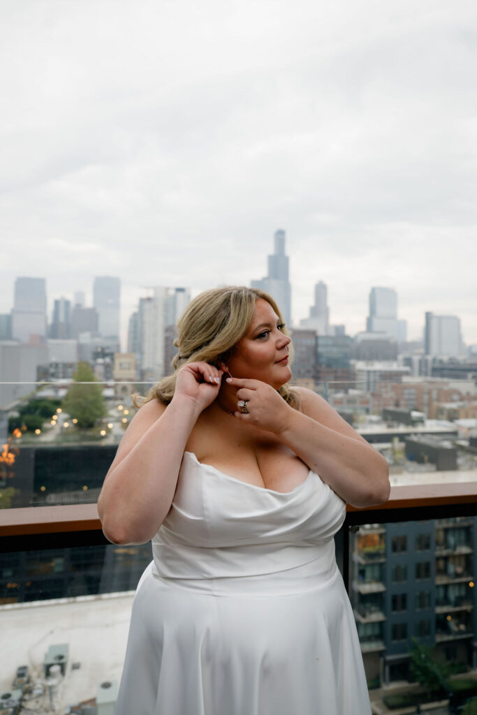 bride Chicago hotel getting ready photos in wedding dress
